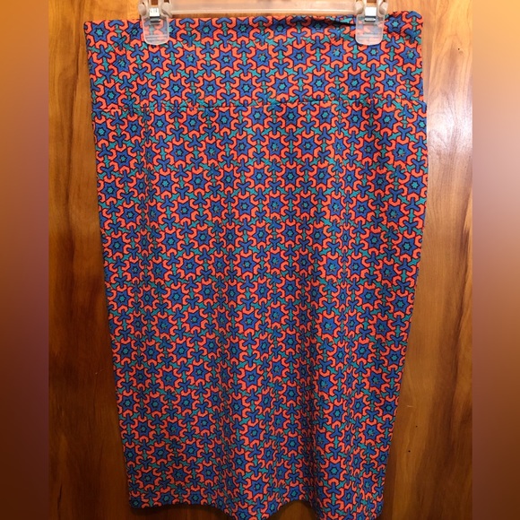 Lula Roe Skirt - Picture 2 of 2